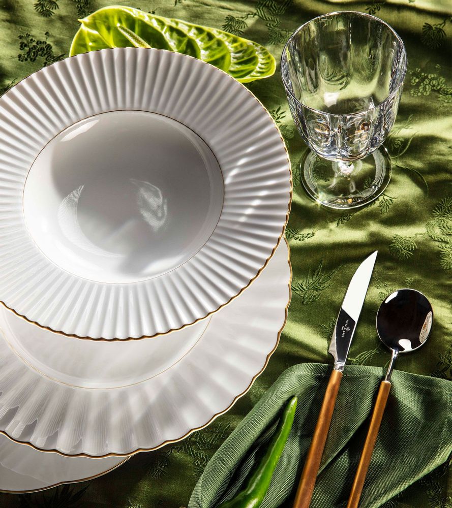 Formal plates - 200 ANOS - VISTA ALEGRE