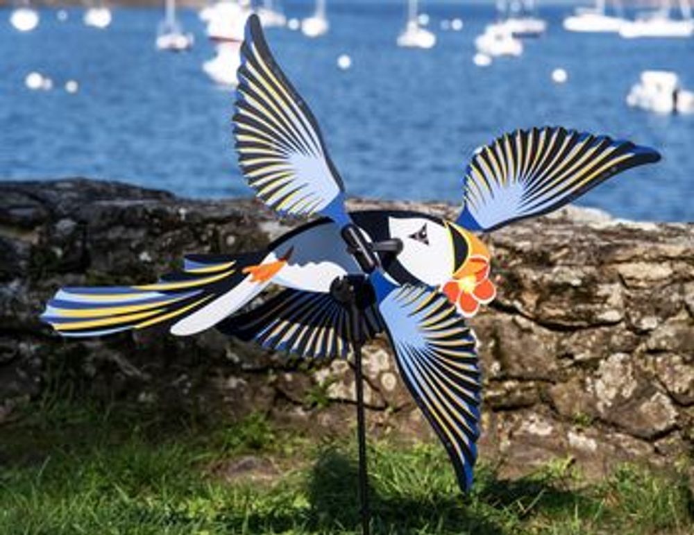 Decorative objects - Coco Cannelle a Parrot one side and Puffin other side Weather Vane - LES RITOURNAILES