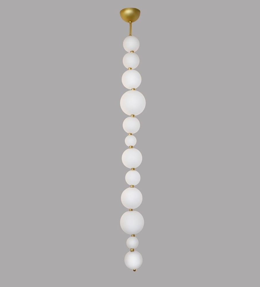 Hanging lights - Pearl Necklace chandelier - SEMEUR D ETOILES