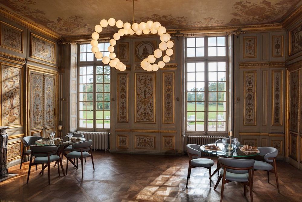 Hanging lights - Pearl Necklace chandelier - SEMEUR D ETOILES