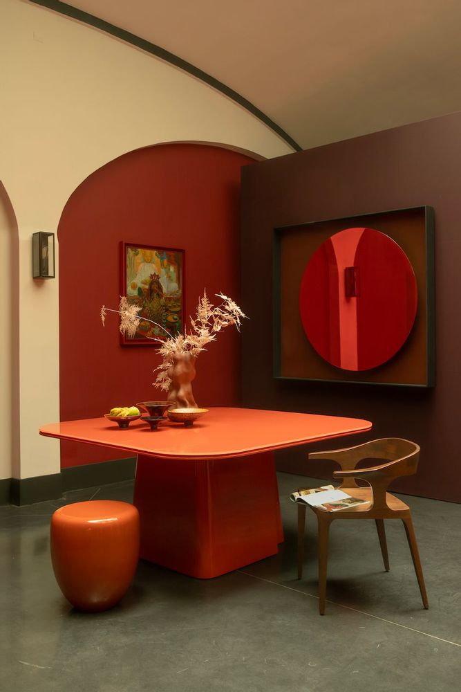 Tables Salle à Manger - Table à manger OOMA laquée - REDA AMALOU À LA SECRET GALLERY