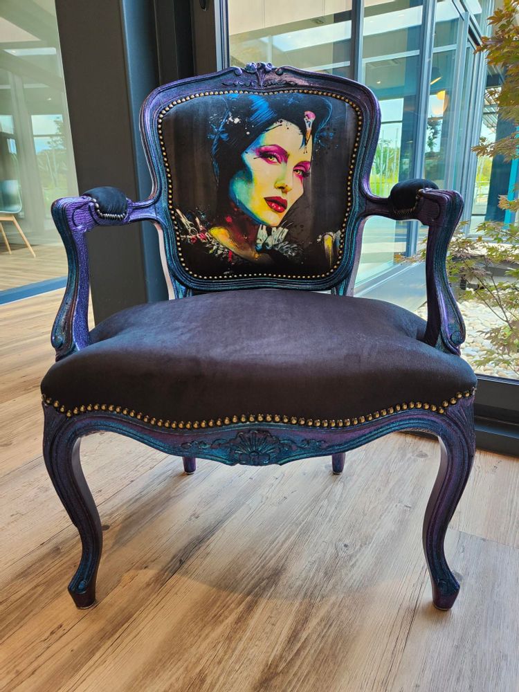 Objets design - Fauteuil Maléfique - LUVI'ART