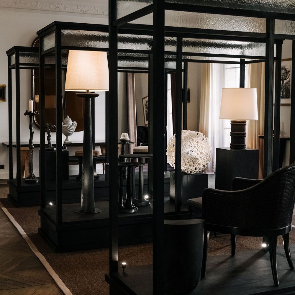 Floor lamps - TOTEM Floorlamp - GILLES & BOISSIER L'APPARTEMENT SHOWROOM