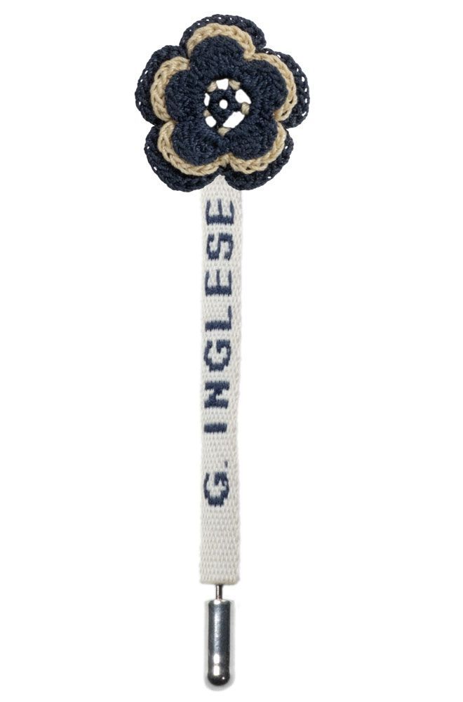 Brooches - Navy and Beige Rose of Ireland - G. INGLESE