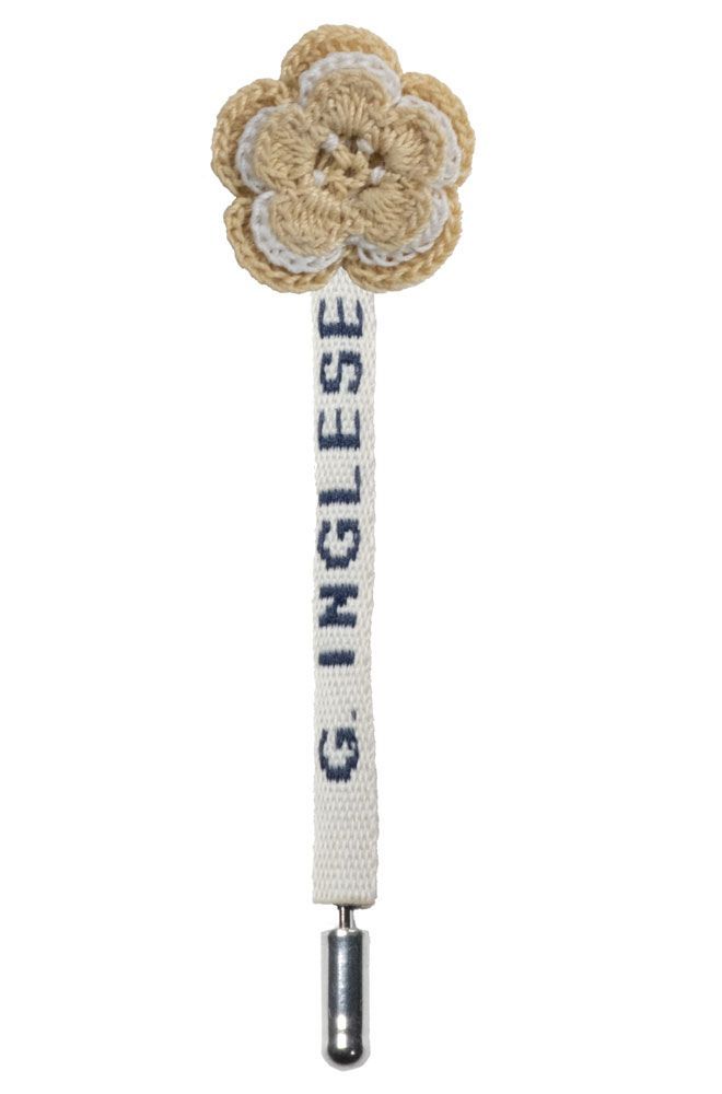 Brooches - Beige and White Rose of Ireland - G. INGLESE