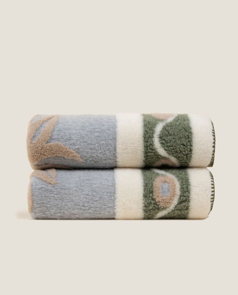 Plaids - COLLECTION EN CACHEMIRE DOUX - FRATI HOME