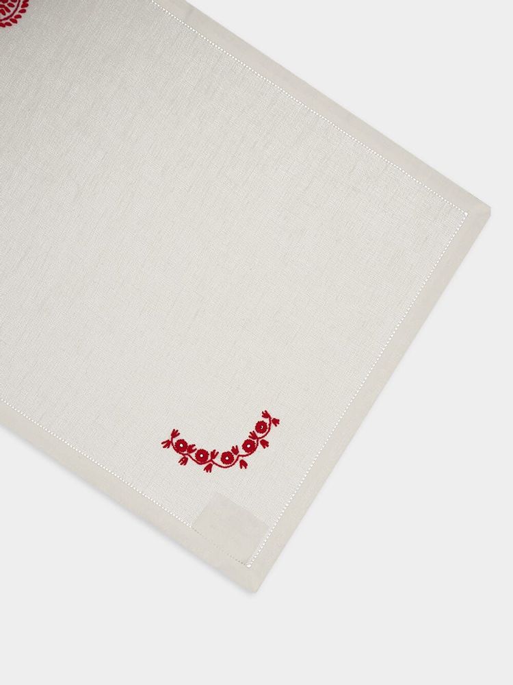Placemats - Hand Embroidered Teresa Placemat - HOUSE OF CAPRICORN