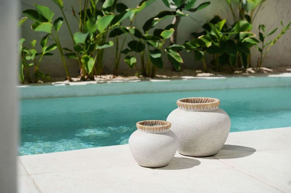 Vases - The Styly Vase - Concrete Natural - L - BAZAR BIZAR LIVING