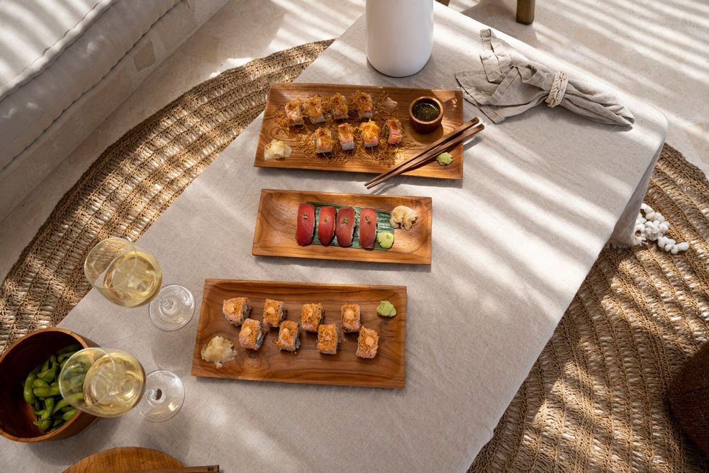 Platter and bowls - The Teak Root Sushi Plate - L - BAZAR BIZAR LIVING