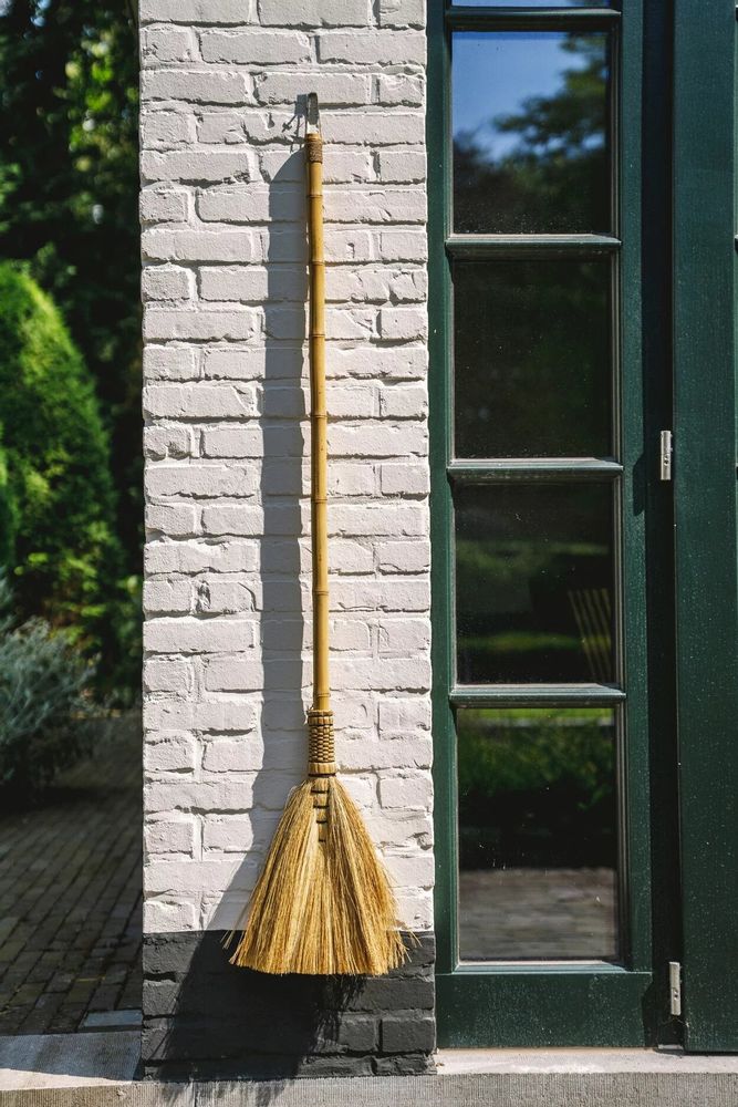 Decorative objects - The Big Broom - Natural - BAZAR BIZAR LIVING