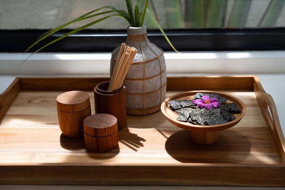 Plats et saladiers - Le Plat à Gâteaux Teak Root - S - BAZAR BIZAR LIVING