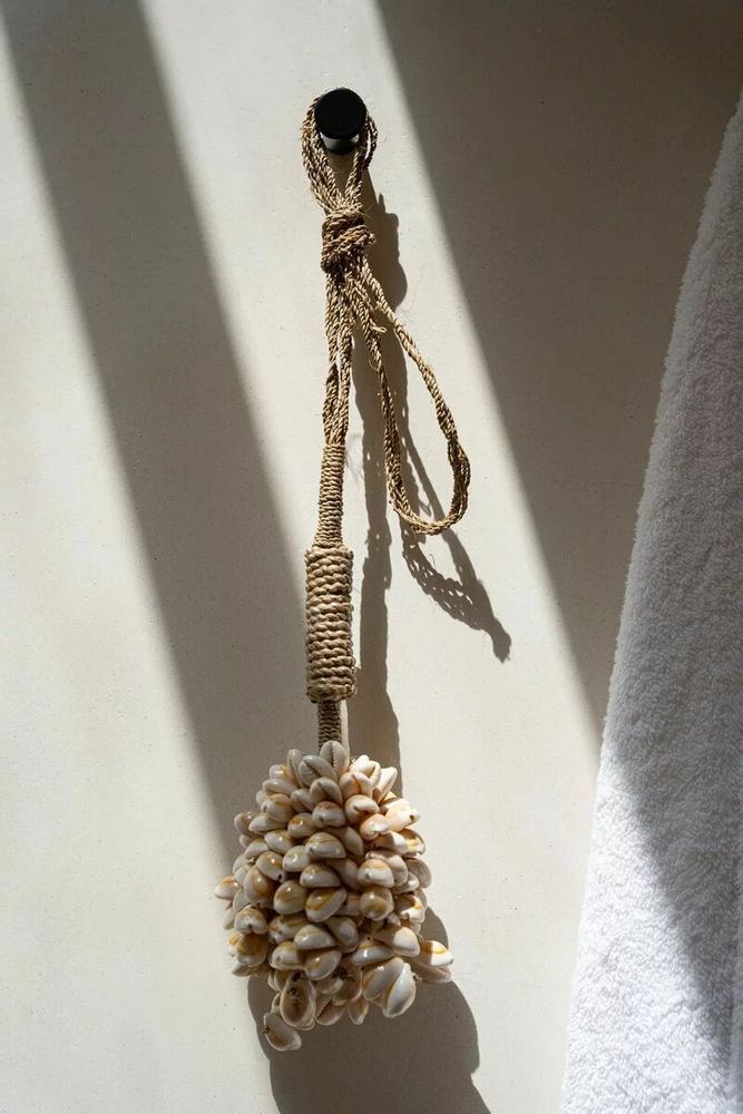 Objets de décoration - La Pompon Rose Shell - BAZAR BIZAR LIVING