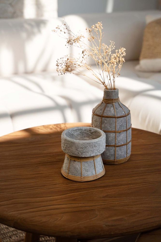 Vases - Le Vase Whoopy - Béton Naturel - L - BAZAR BIZAR LIVING