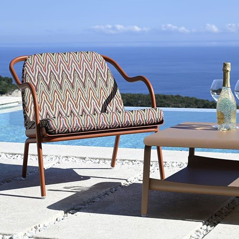 Fauteuils pour collectivités - Fauteuil bas Confort - ALLURE D’AZUR
