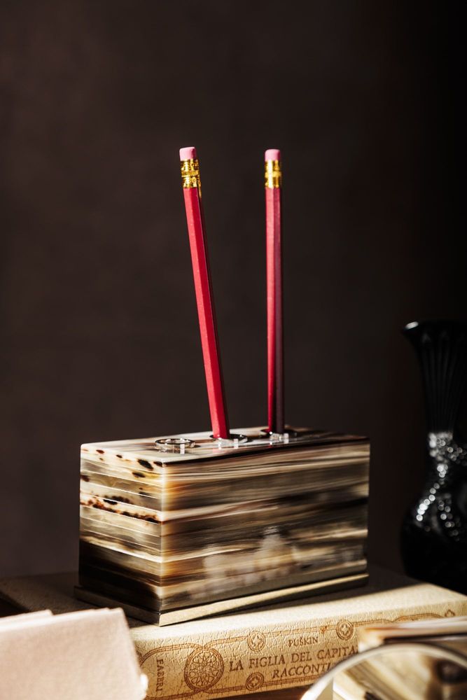 Gifts - Layered Pen Holder | Natural Horn - ZANCHI 1952