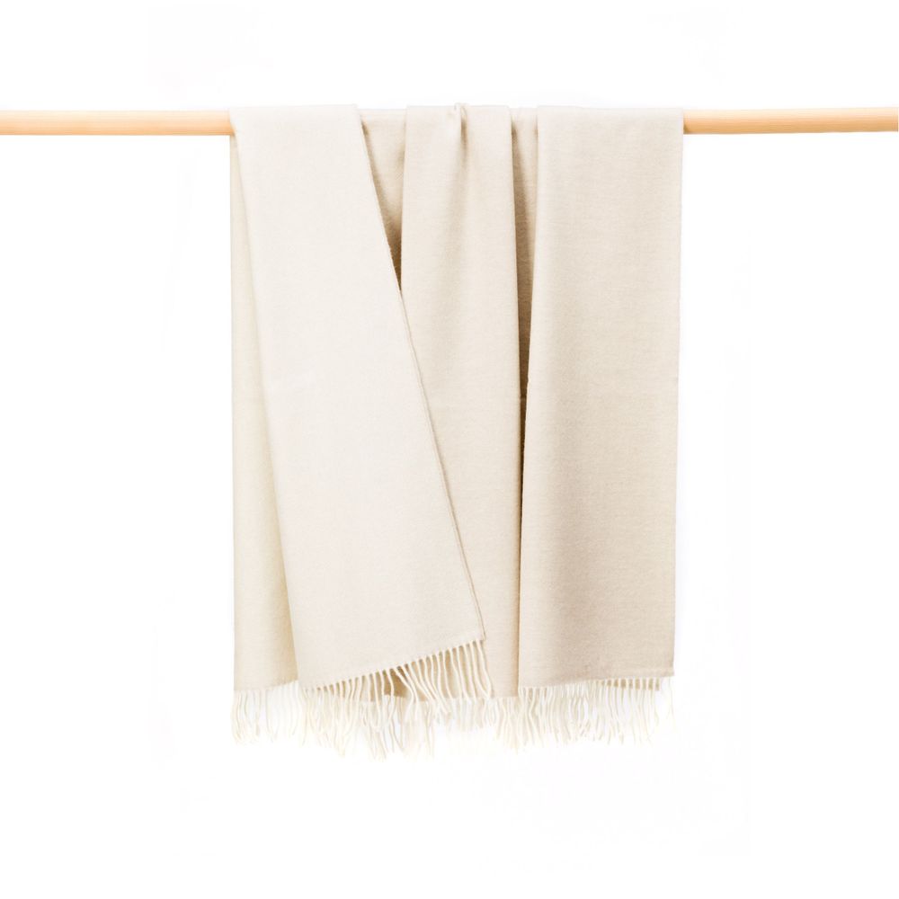 Plaids - Plaid en laine angora 75 % laine, 25 % Caregora Angora 136 x 190 cm - JOHN HANLY & CO