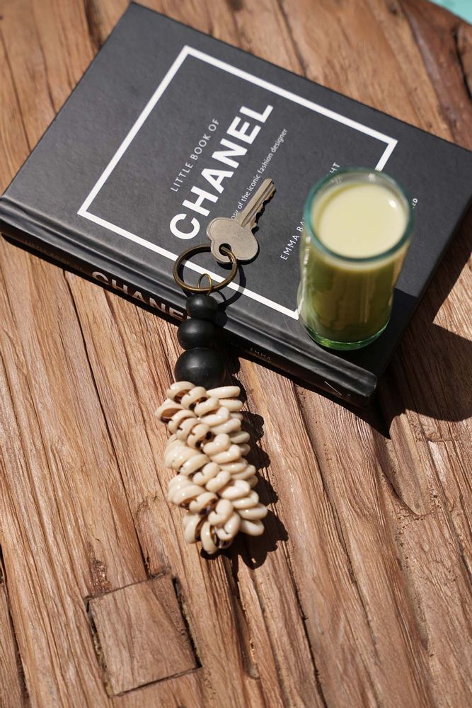 Objets de décoration - Le porte-clés Canggu - Noir naturel - BAZAR BIZAR LIVING