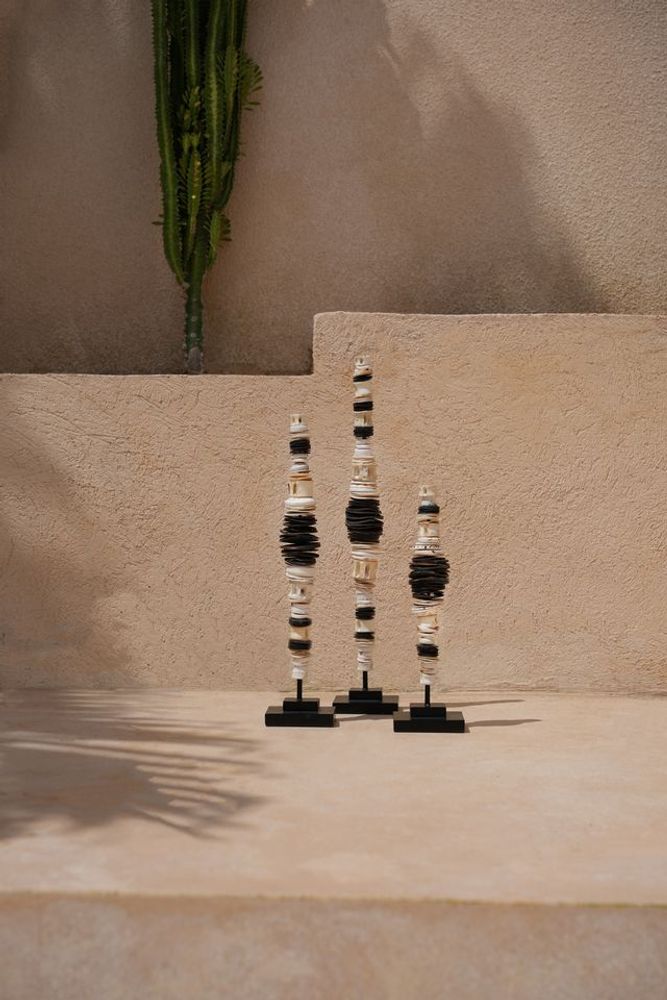 Objets de décoration - Le Coquillage Money sur Stand - Noir Blanc - S - BAZAR BIZAR LIVING