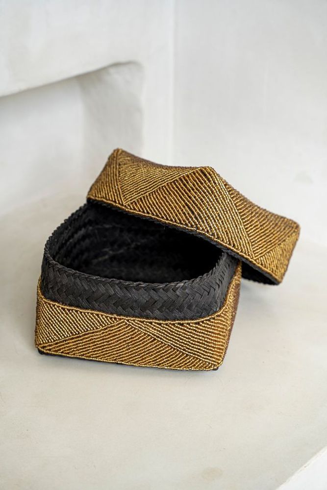 Caskets and boxes - The Beaded Basket - Gold - M - BAZAR BIZAR LIVING