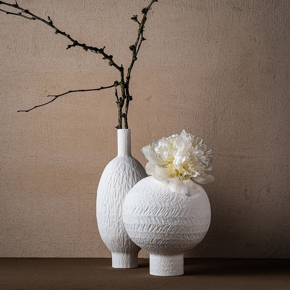 Vases - ARTA Fine Bone China fine porcelain vase - KLATT OBJECTS