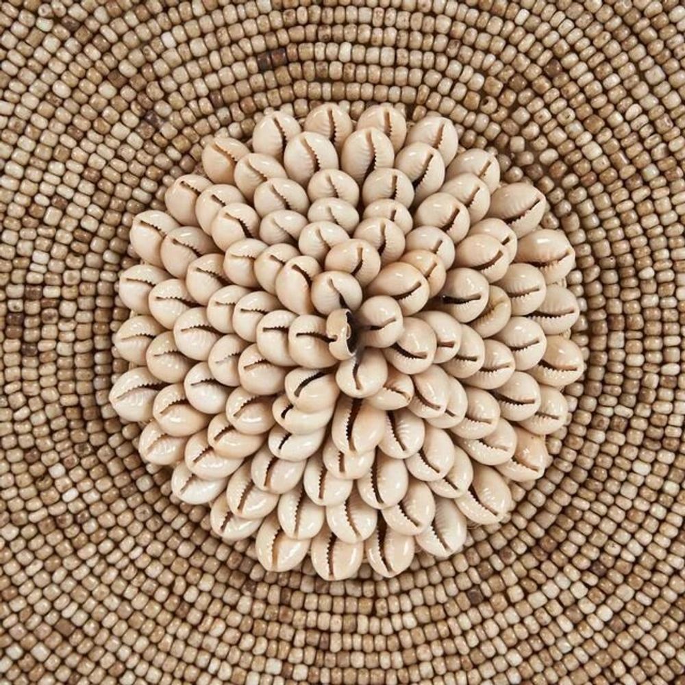 Objets de décoration - Le Coquillage Guadeloupe sur Stand - Naturel Blanc - BAZAR BIZAR LIVING