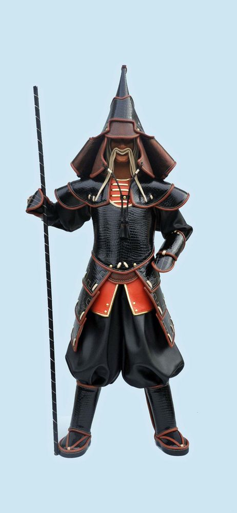 Sculptures, statuettes and miniatures - Large Crocodile Samurai Leather Sculpture - ANNIE DELEMARLE SCULPTURE CUIR
