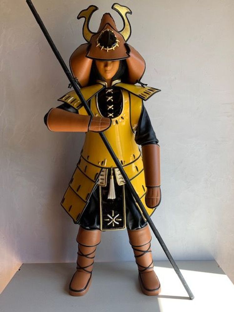Sculptures, statuettes and miniatures - Large Crocodile Samurai Leather Sculpture - ANNIE DELEMARLE SCULPTURE CUIR