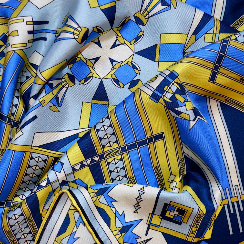 Foulards et écharpes - Carré de soie | Le chemin mystérieux | jaune et bleu - MON LIEN ATELIER
