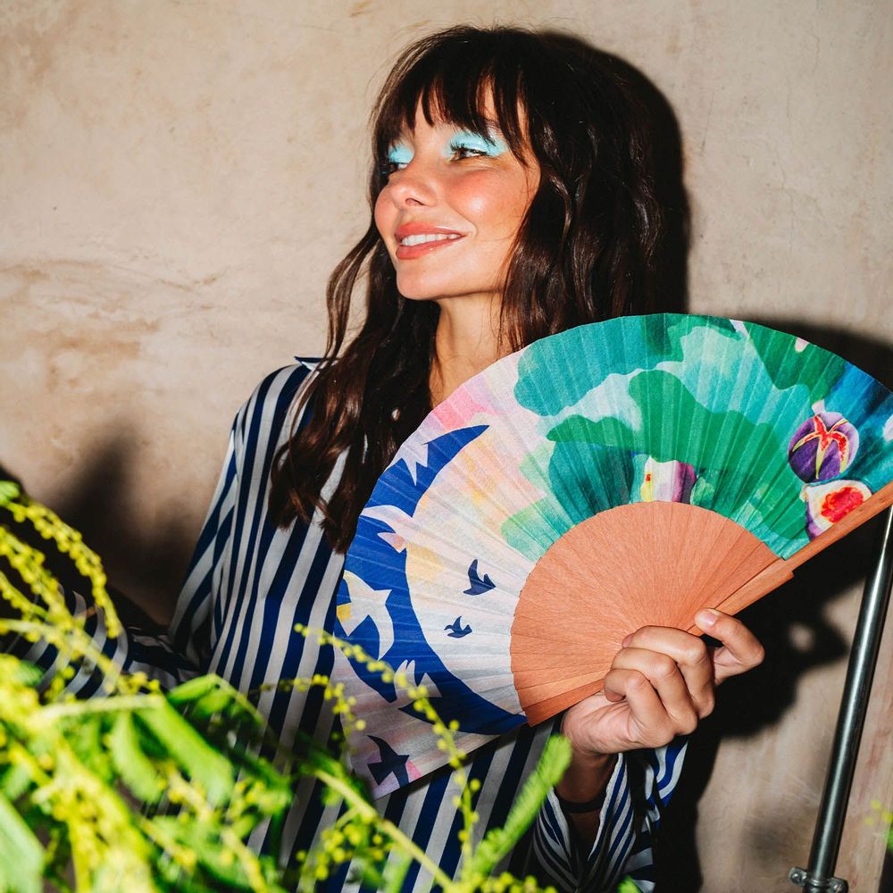Apparel - Hand Fan A FAN OF Fem Universe - Abanico - Éventail - A FAN OF
