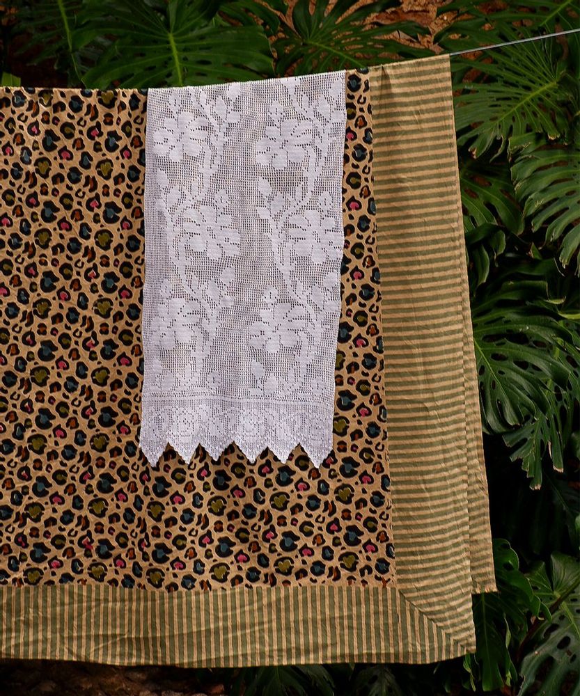 Plaids - Textiles - DOING GOODS