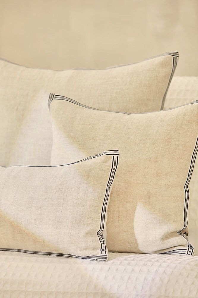 Fabric cushions - LINEN CUSHION COVERS - CALMA HOUSE