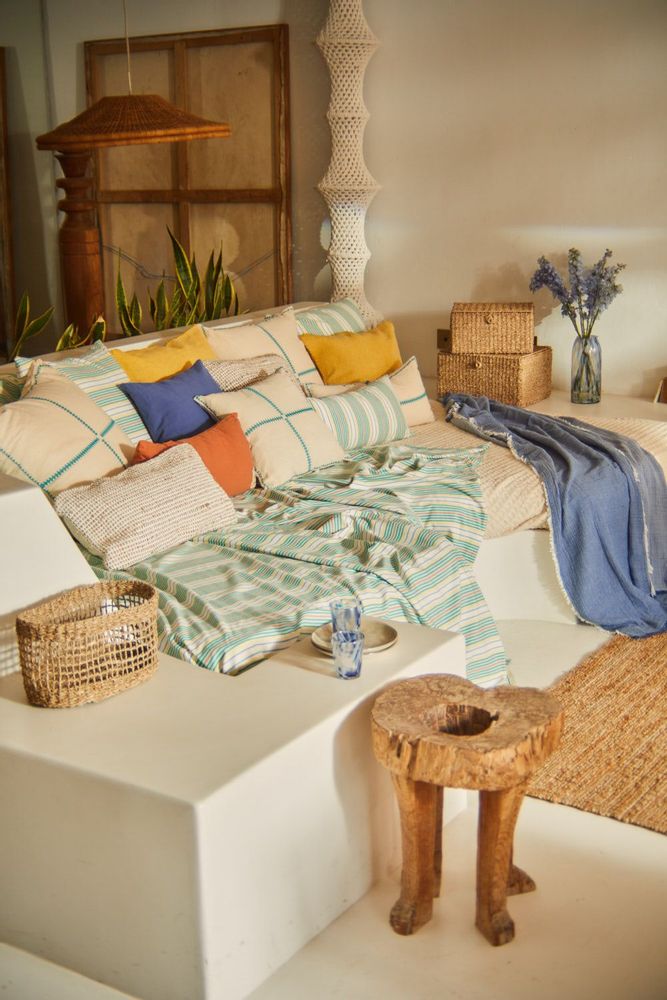 Fabric cushions - CALM AMBIANCES Collection - CALMA HOUSE