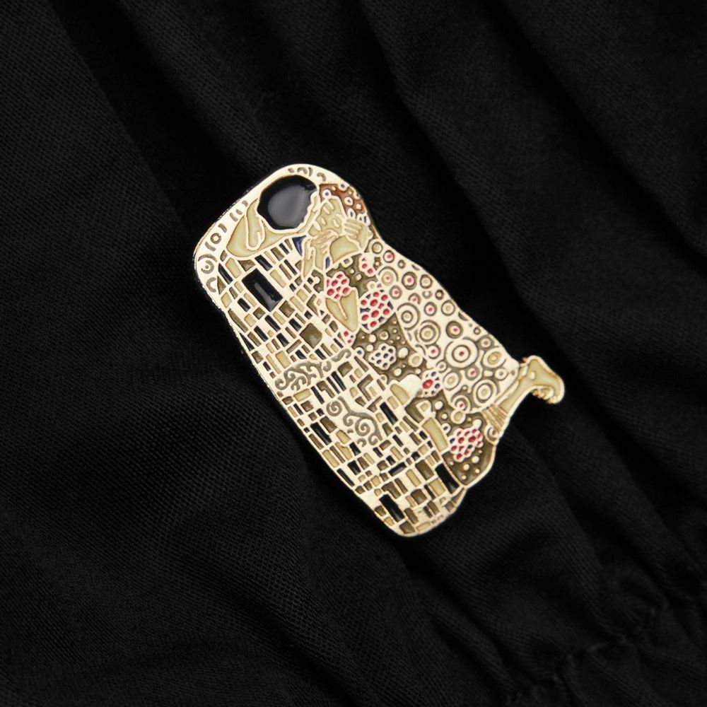 Brooches - Pin The Kiss - Gustav Klimt, 1908 - PINPINPIN.IT