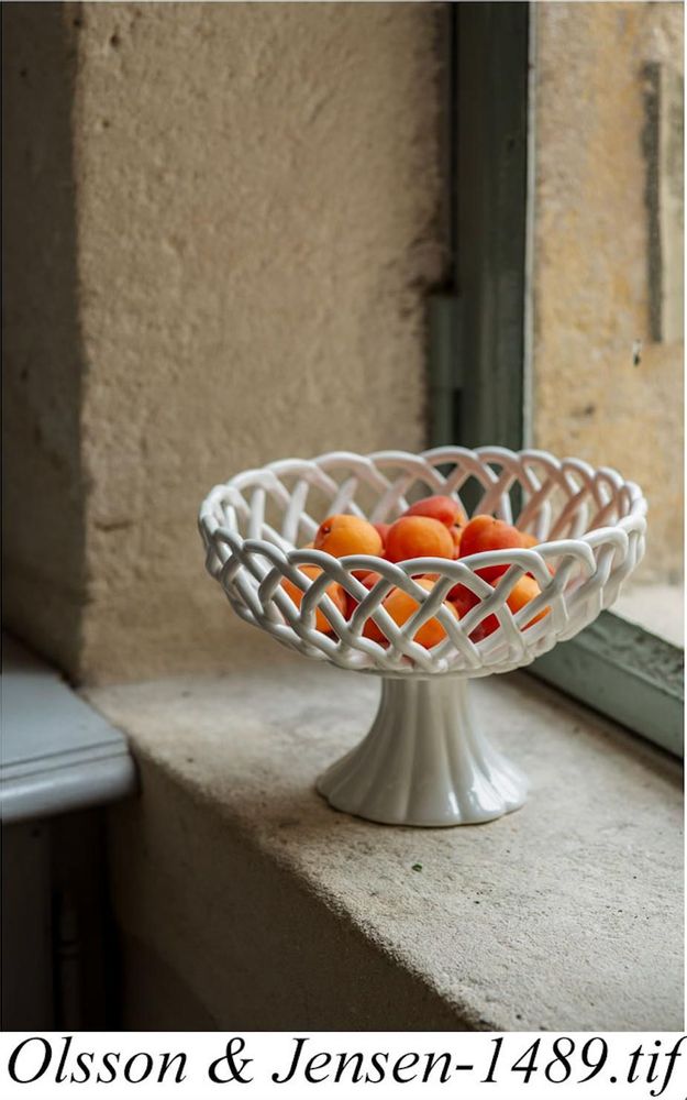 Decorative objects - Decorative pots and jugs - OLSSON & JENSEN