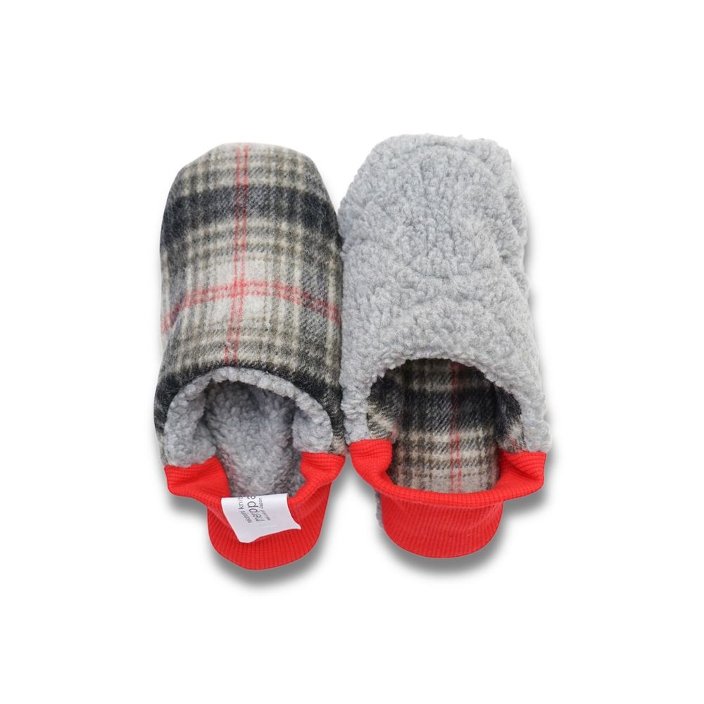 Gifts - JAPAN MADE Reversible room shoes / Shaggy tartan x Quilted boa - MERIPPA
