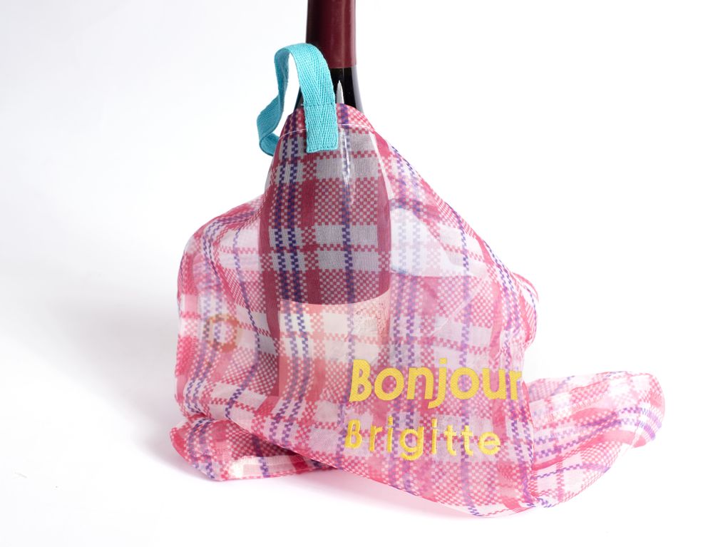 Bags and totes - Red Bonjour bag - BRIGITTE TANAKA