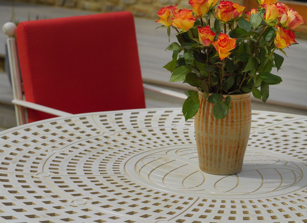 Tables Salle à Manger - Oxley's Petrosphere 1300 Table setting - OXLEY'S FURNITURE