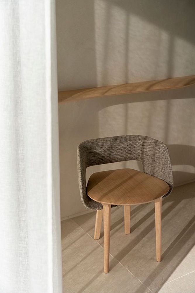 Chaises - Chaise de la collection Floa - ALEXANDRE LABRUYÈRE