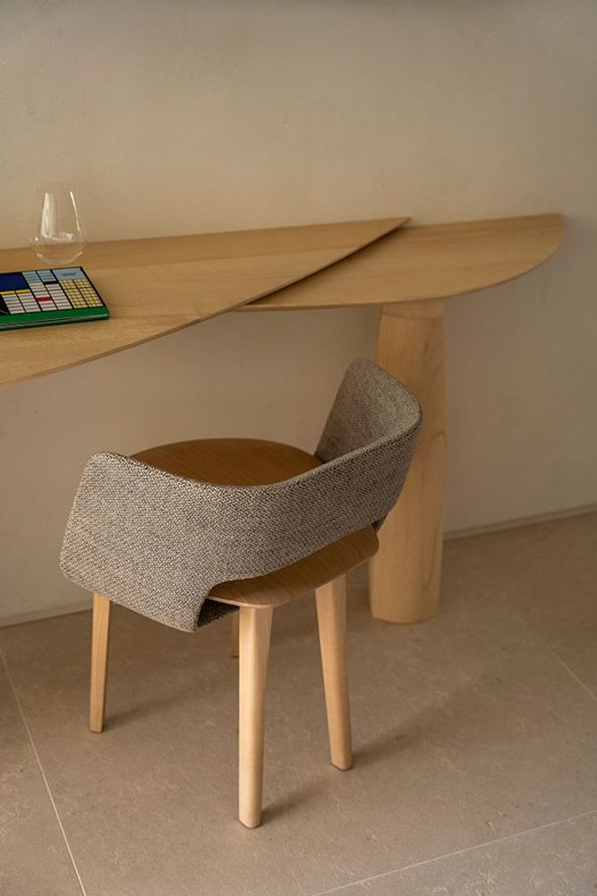 Chaises - Chaise de la collection Floa - ALEXANDRE LABRUYÈRE