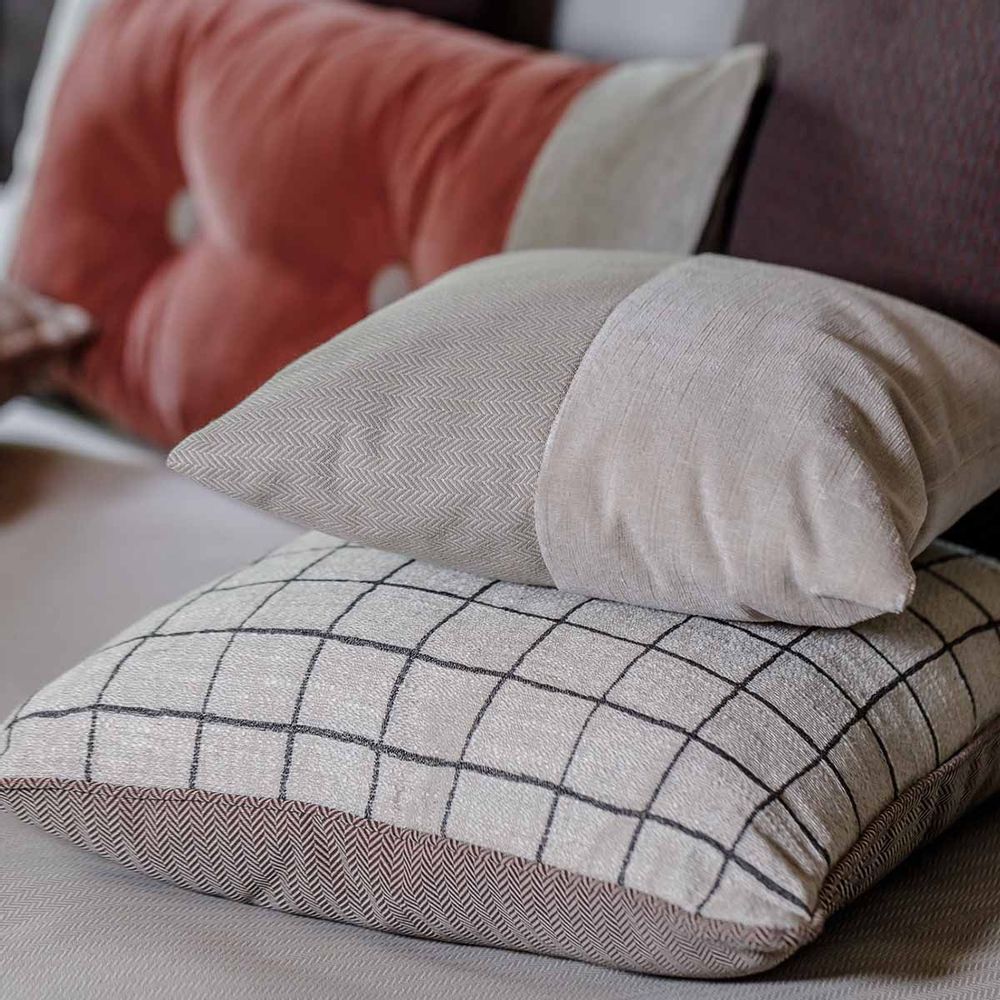 Cushions - GRID Cushions Collection - L'OPIFICIO