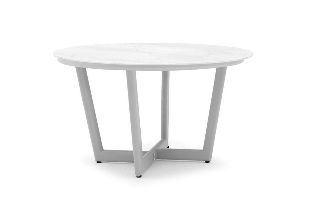 Lawn tables - CLUB round garden table - COUTURE JARDIN
