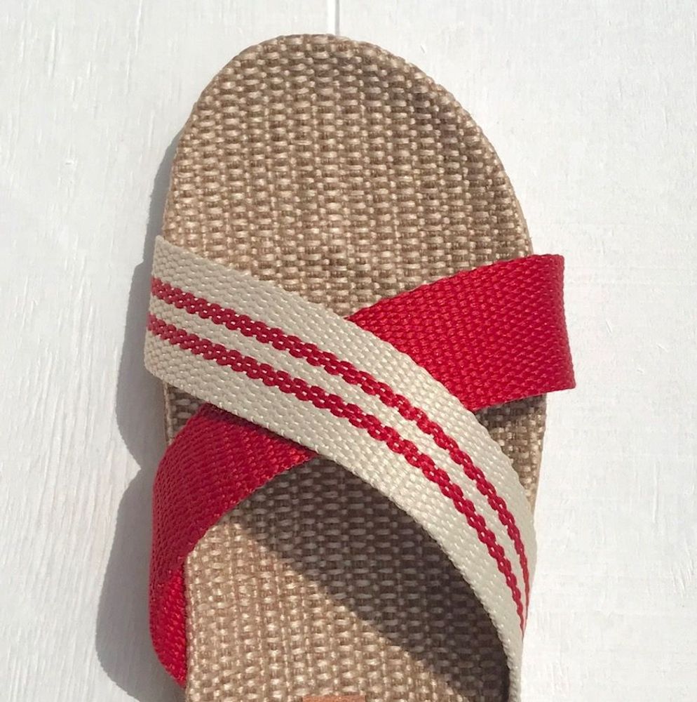 Shoes - Les Mauricettes de Maryse, crossed flip-flops for women in red - LES MAURICETTES