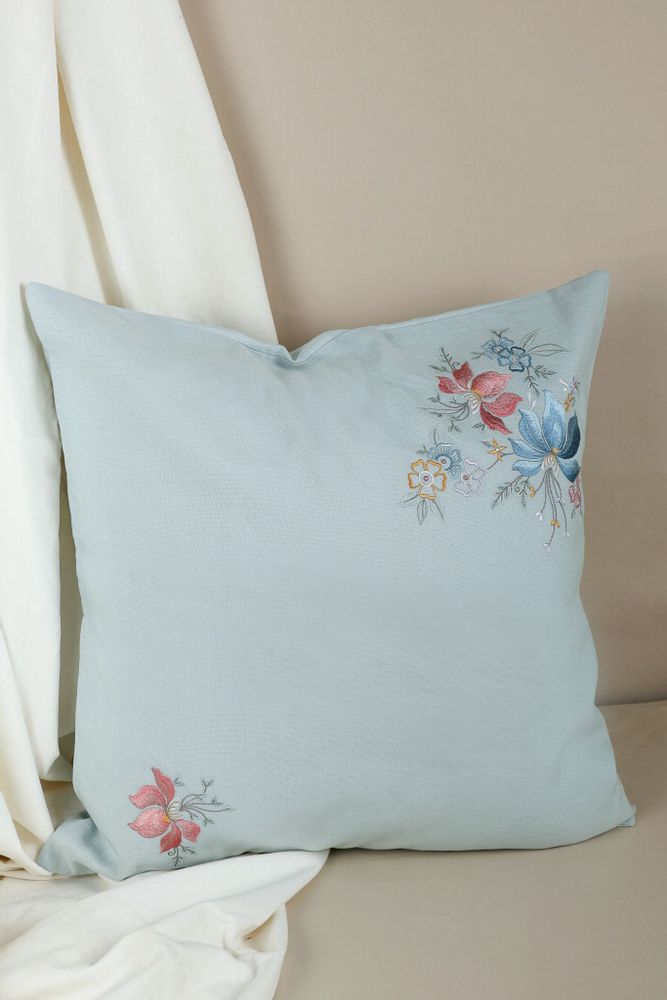 Fabric cushions - Embroidered cushion cover - Pastel Bouquet - NINÉH