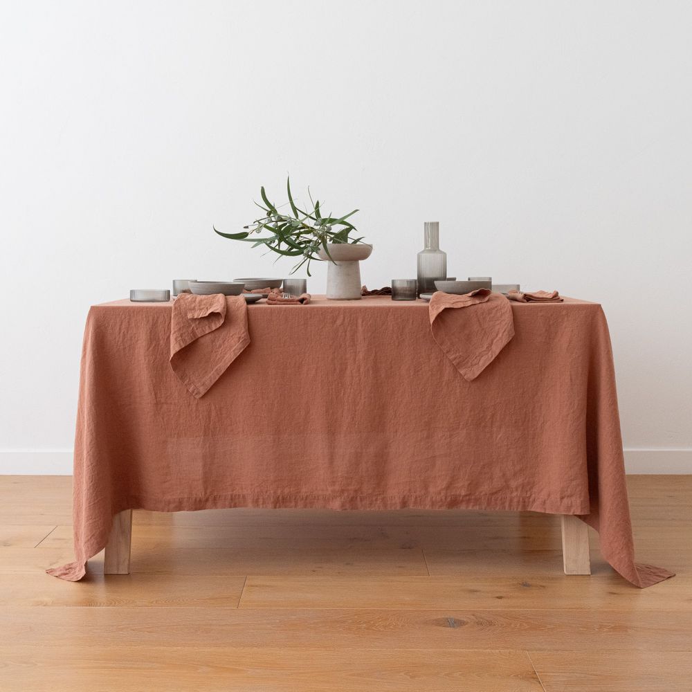 Table cloths - Washed Table linen Mocha, Pantone 2025 colour - LINENME