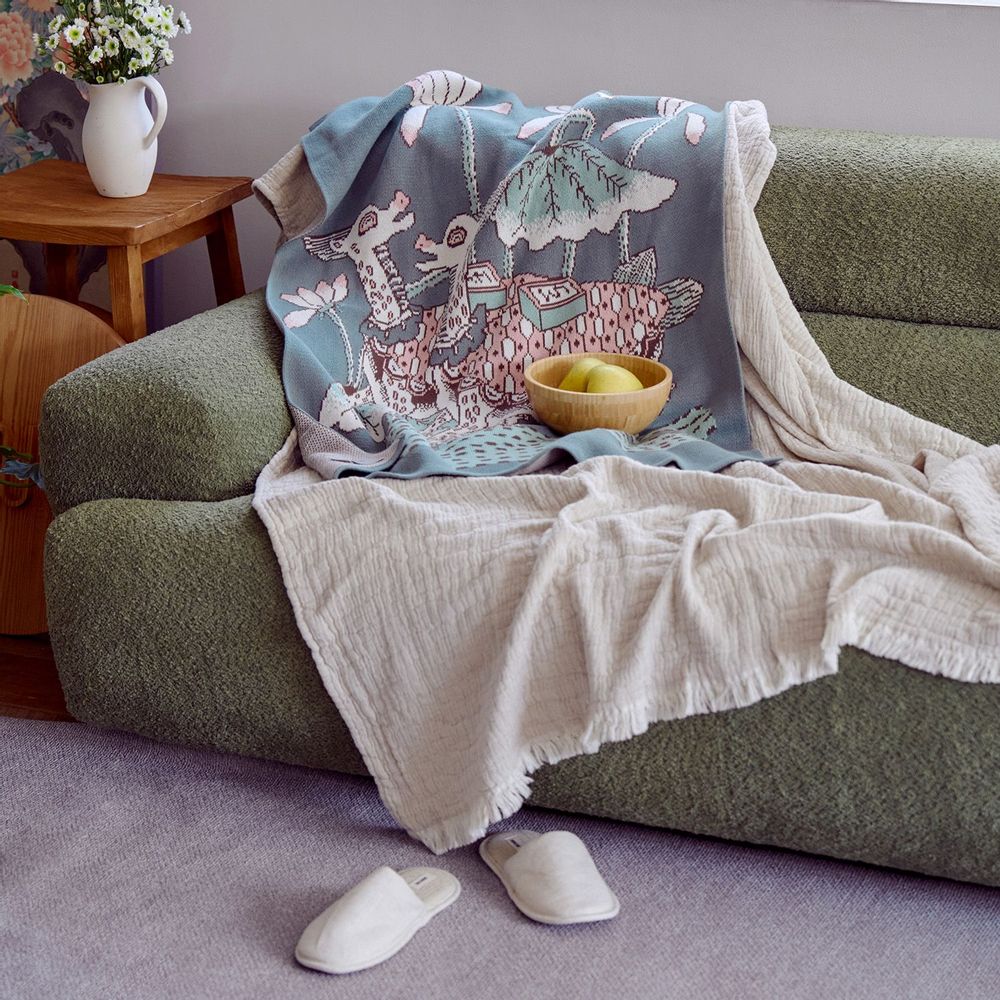 Throw blankets - Smile longevity symbol(Turtles) - BON`EE