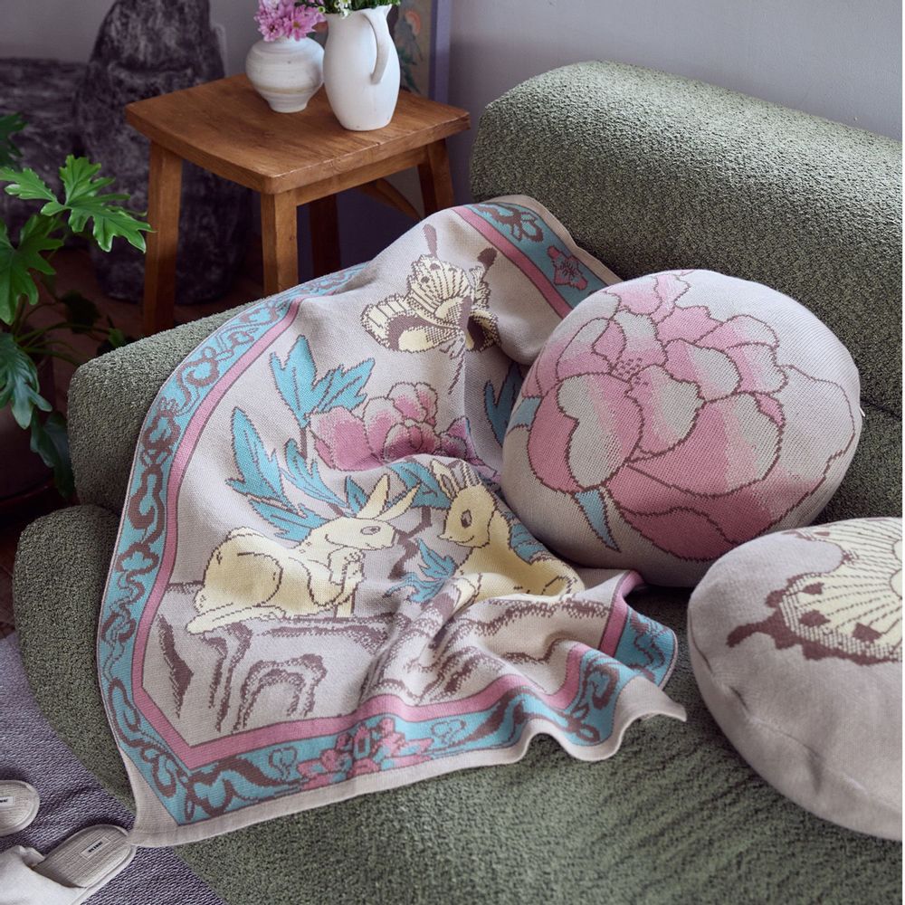 Throw blankets - Rabbit couple - BON`EE
