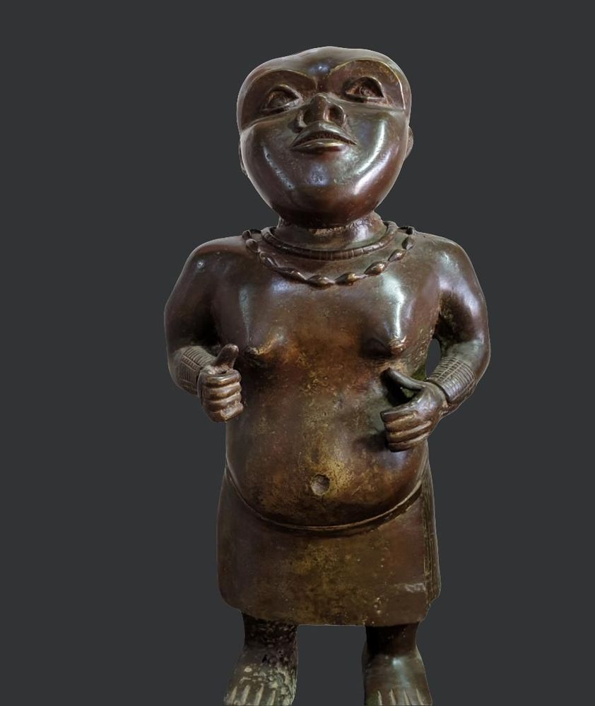 Sculptures, statuettes et miniatures - Nain De Cour De L'oba Ife, Nigeria - QUINTESSENCE AFRICAINE