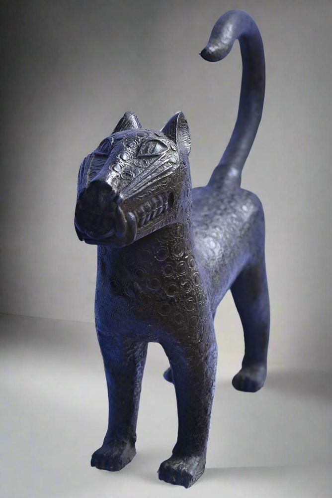 Sculptures, statuettes and miniatures - Great bronze royal leopard - IFE - QUINTESSENCE AFRICAINE