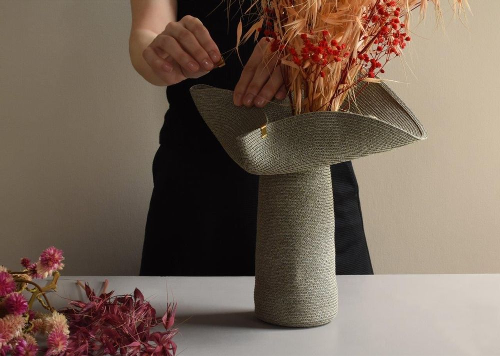 Vases - Lapel / Fix the Collar to Bring Flowers to Life - MOBJE