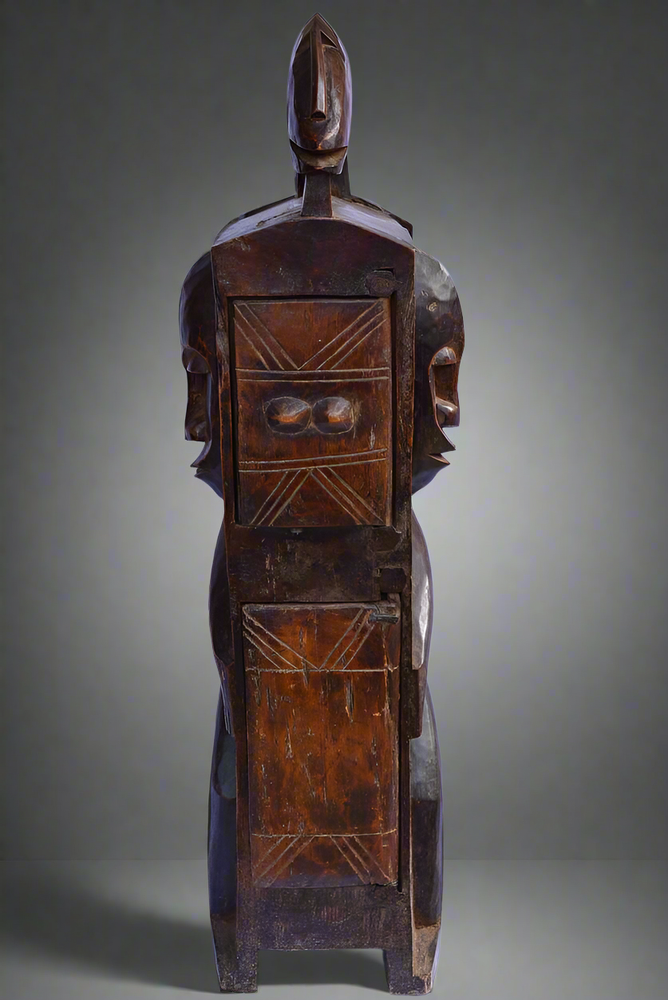 Sculptures, statuettes and miniatures - Large wooden Dogon Pharmacopoeia wardrobe, Mali - QUINTESSENCE AFRICAINE